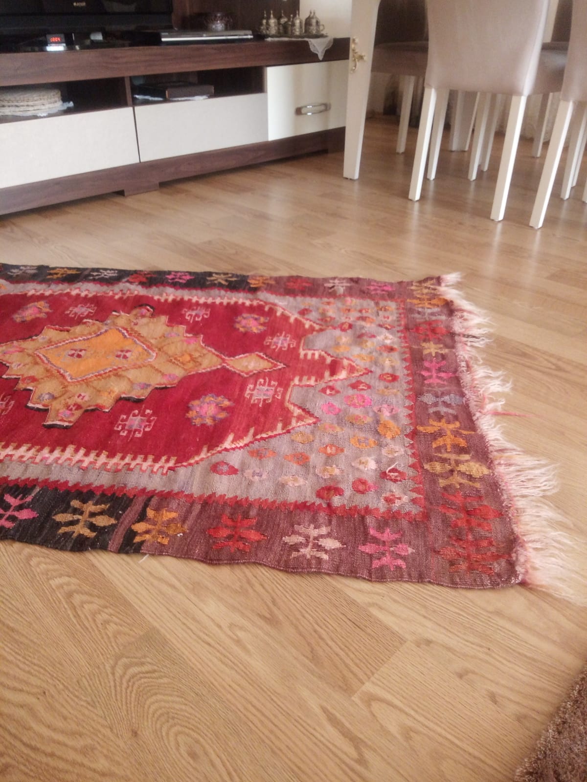 kök boyalı el dokuması kilim