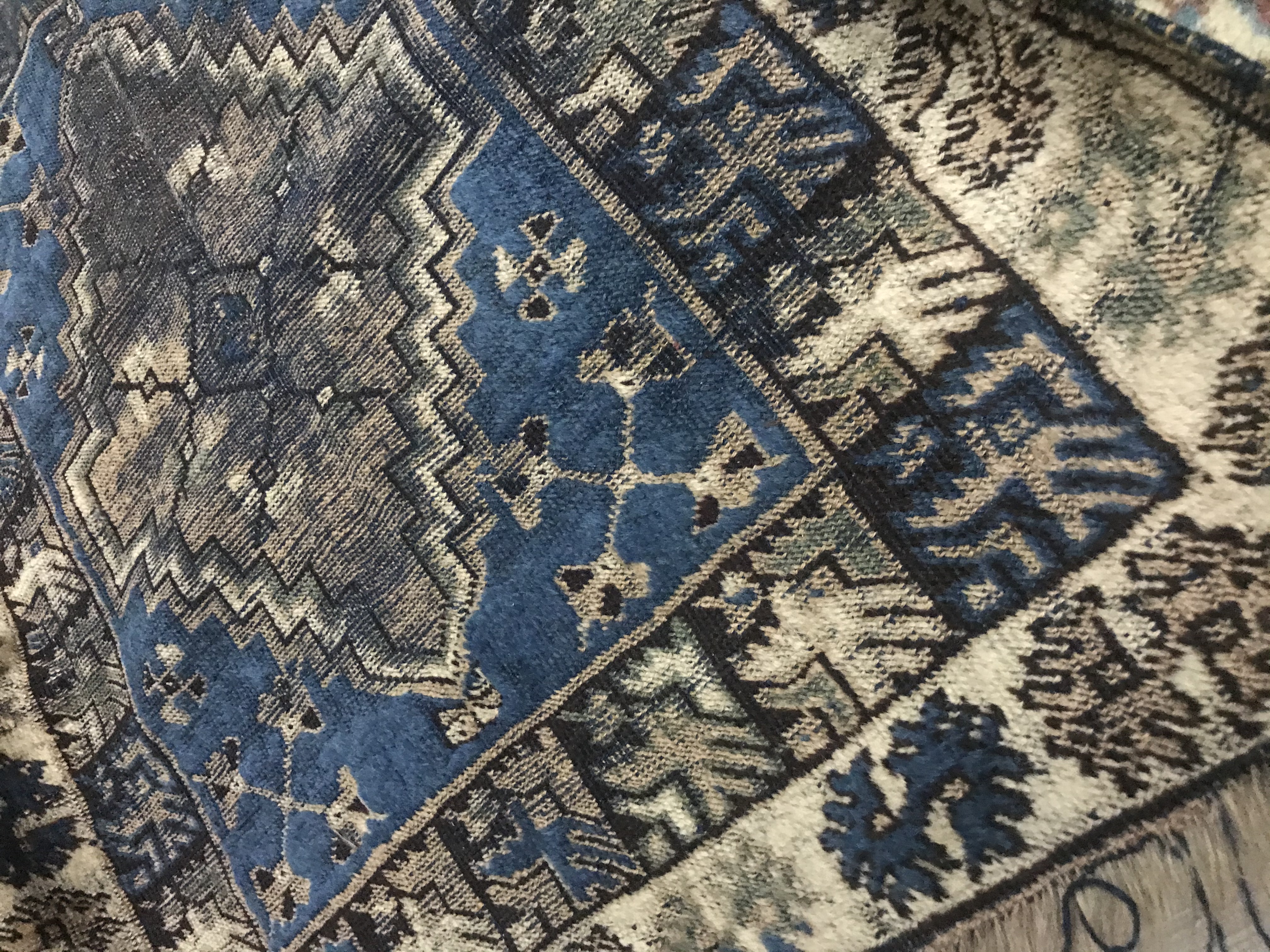 150-200 Yıllık Kök Boyalı Koyun Yününden El Dokuması Kilim