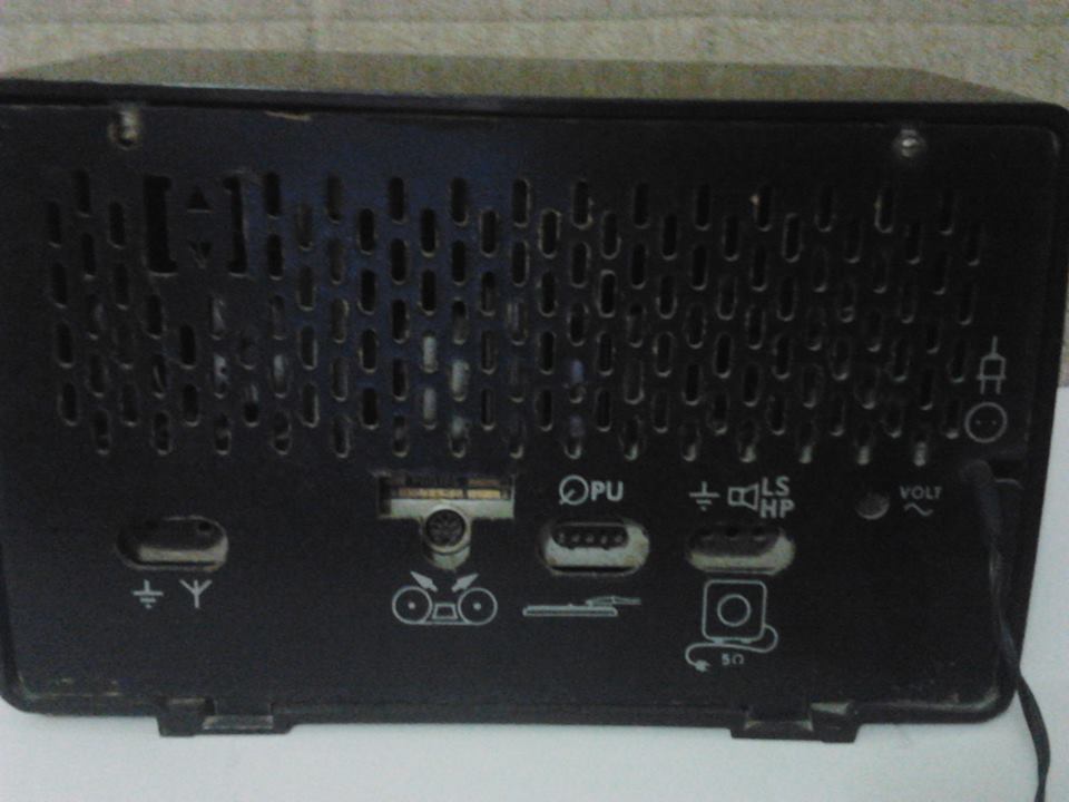 Lambalı Philips radyo
