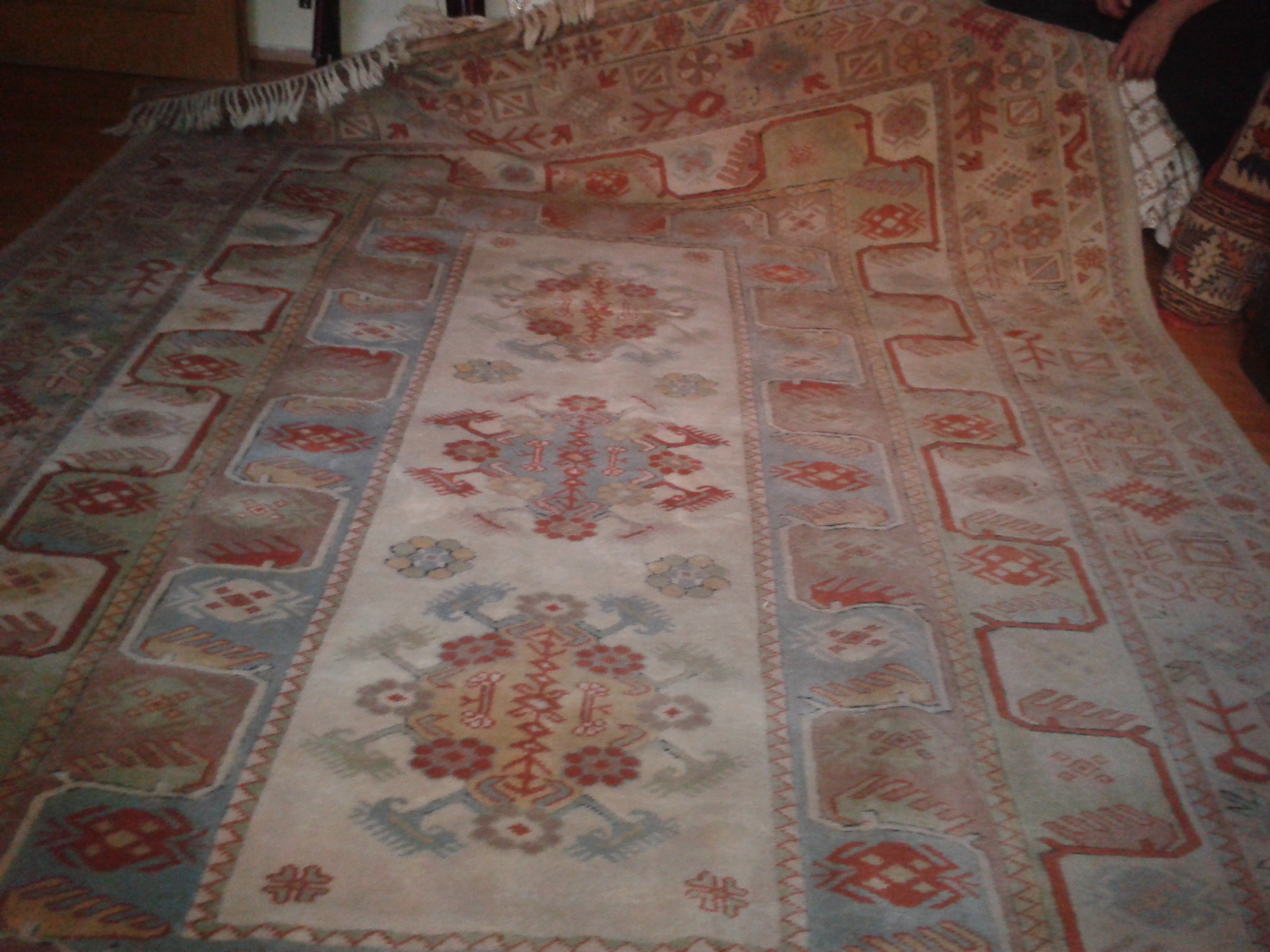 YÜN HALI