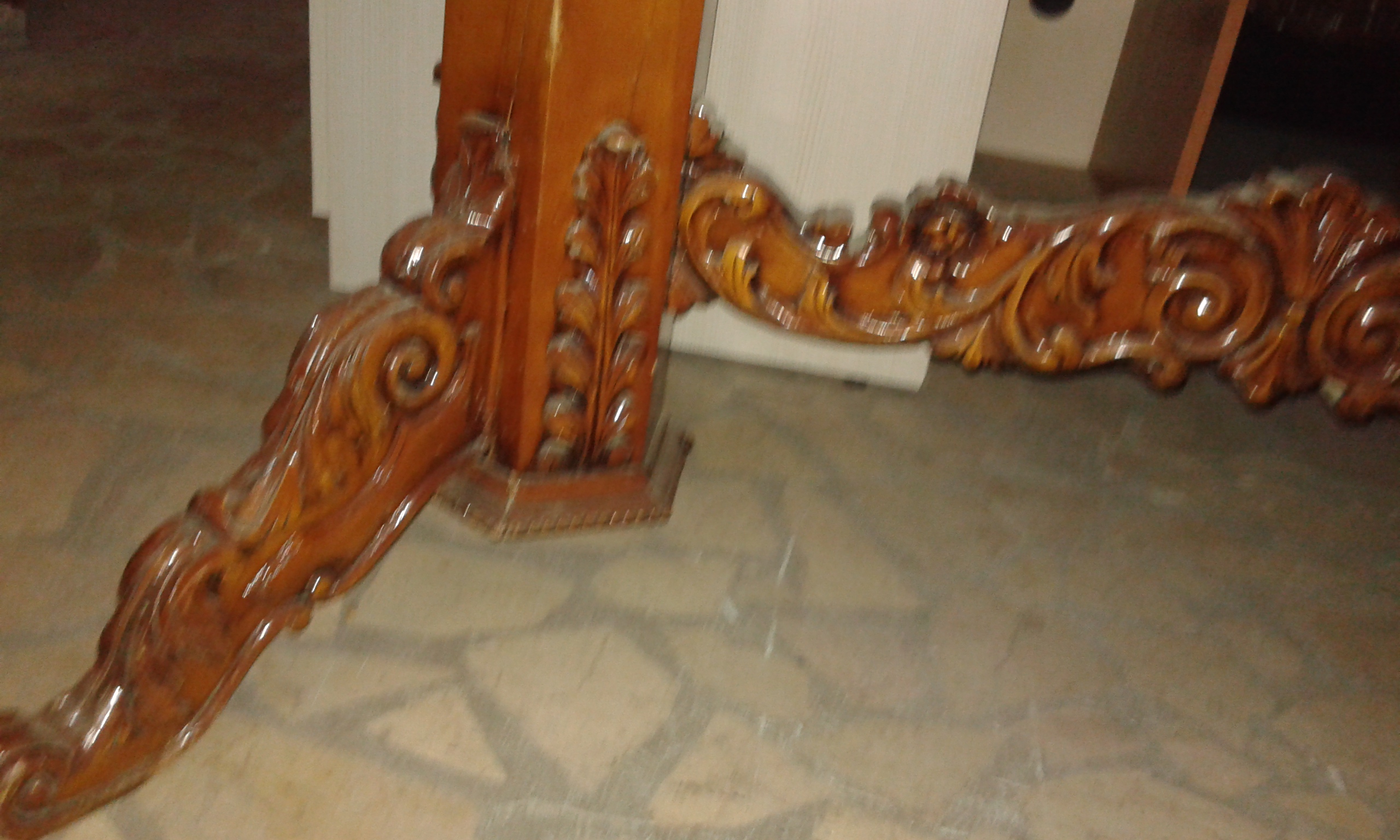 MASA SANDALYE