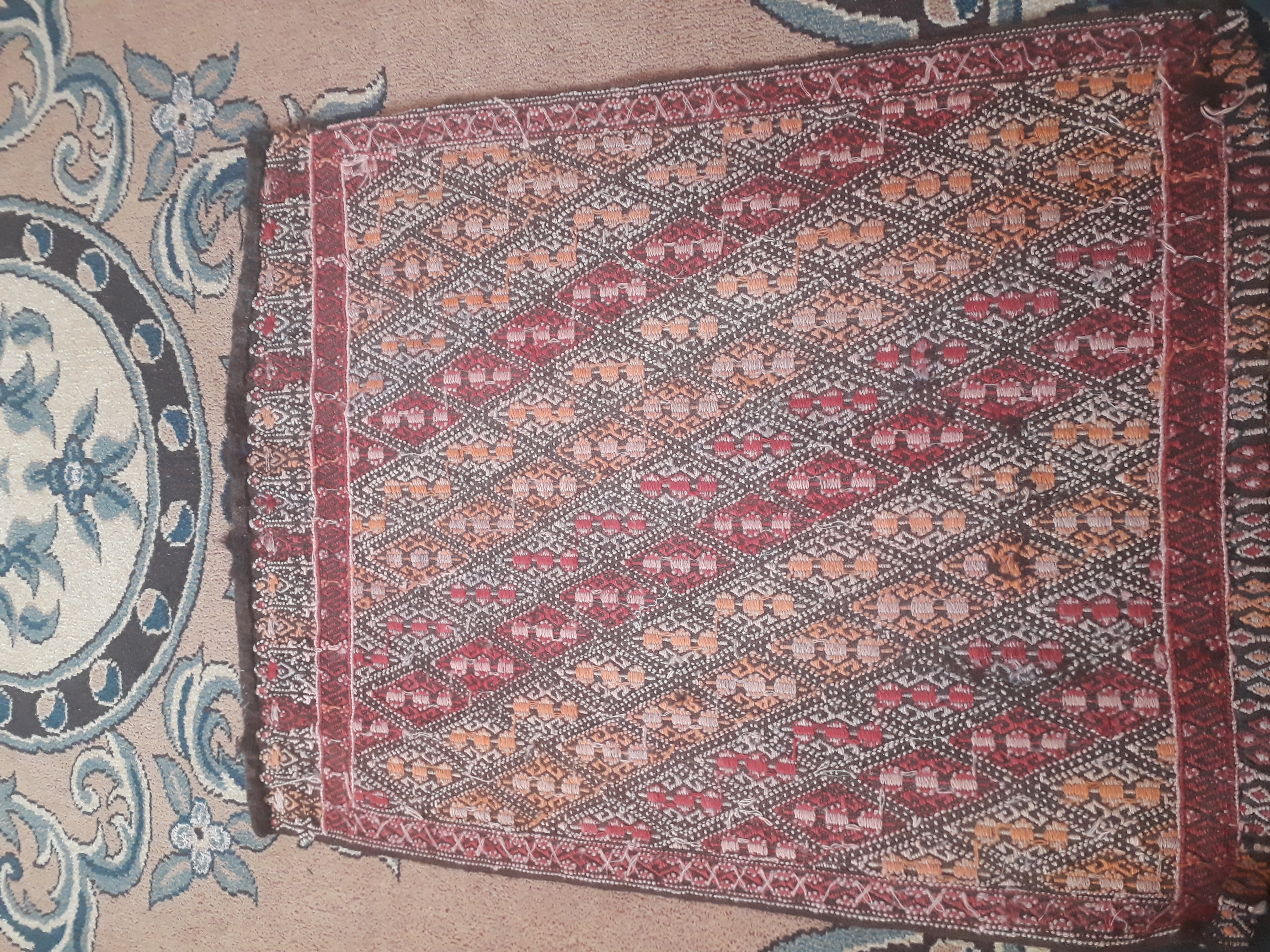 Kök boyali