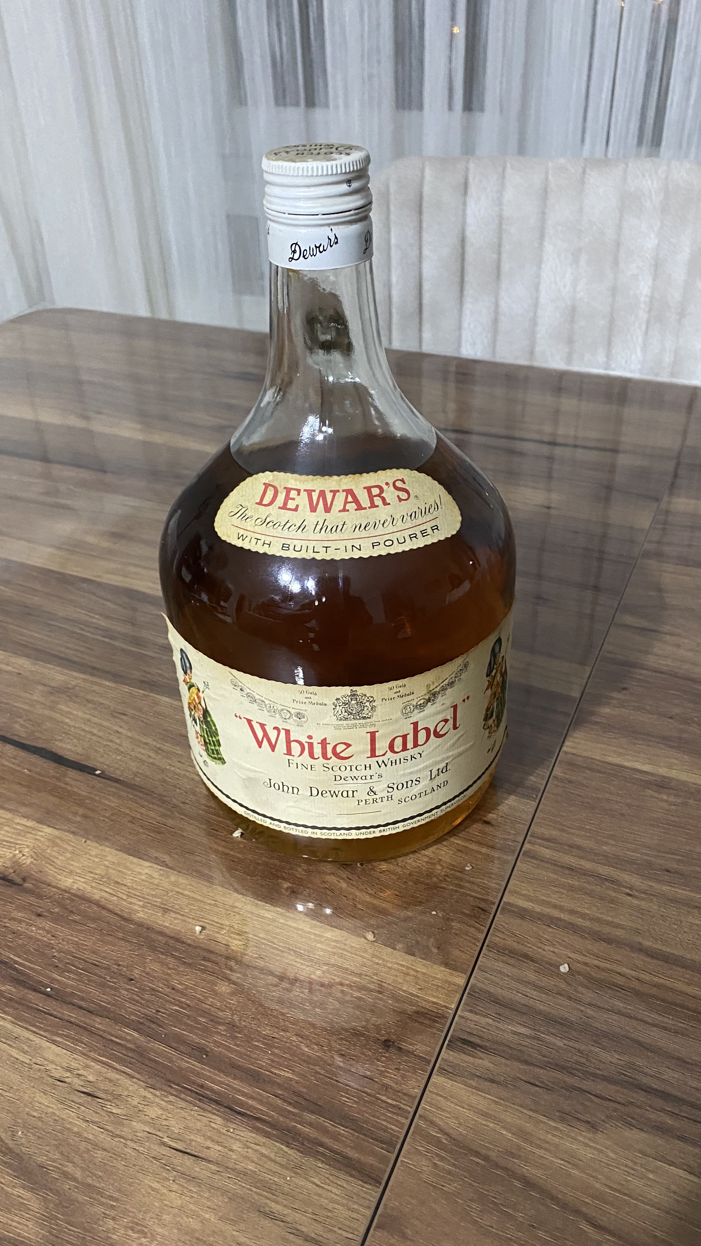 Dewar’s White Label Fıne Scoty Whisky