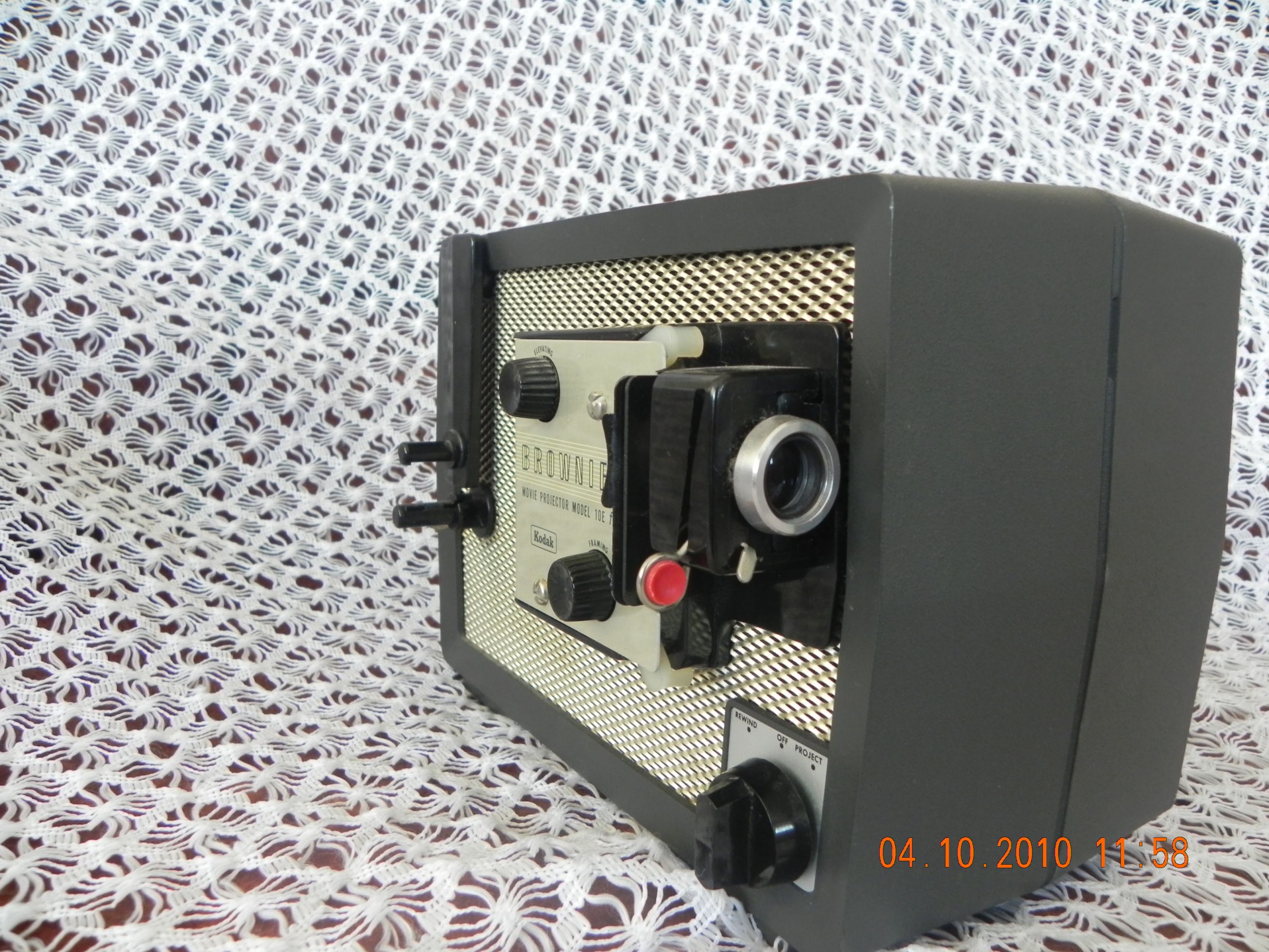 Browniye 8 Movie Projector