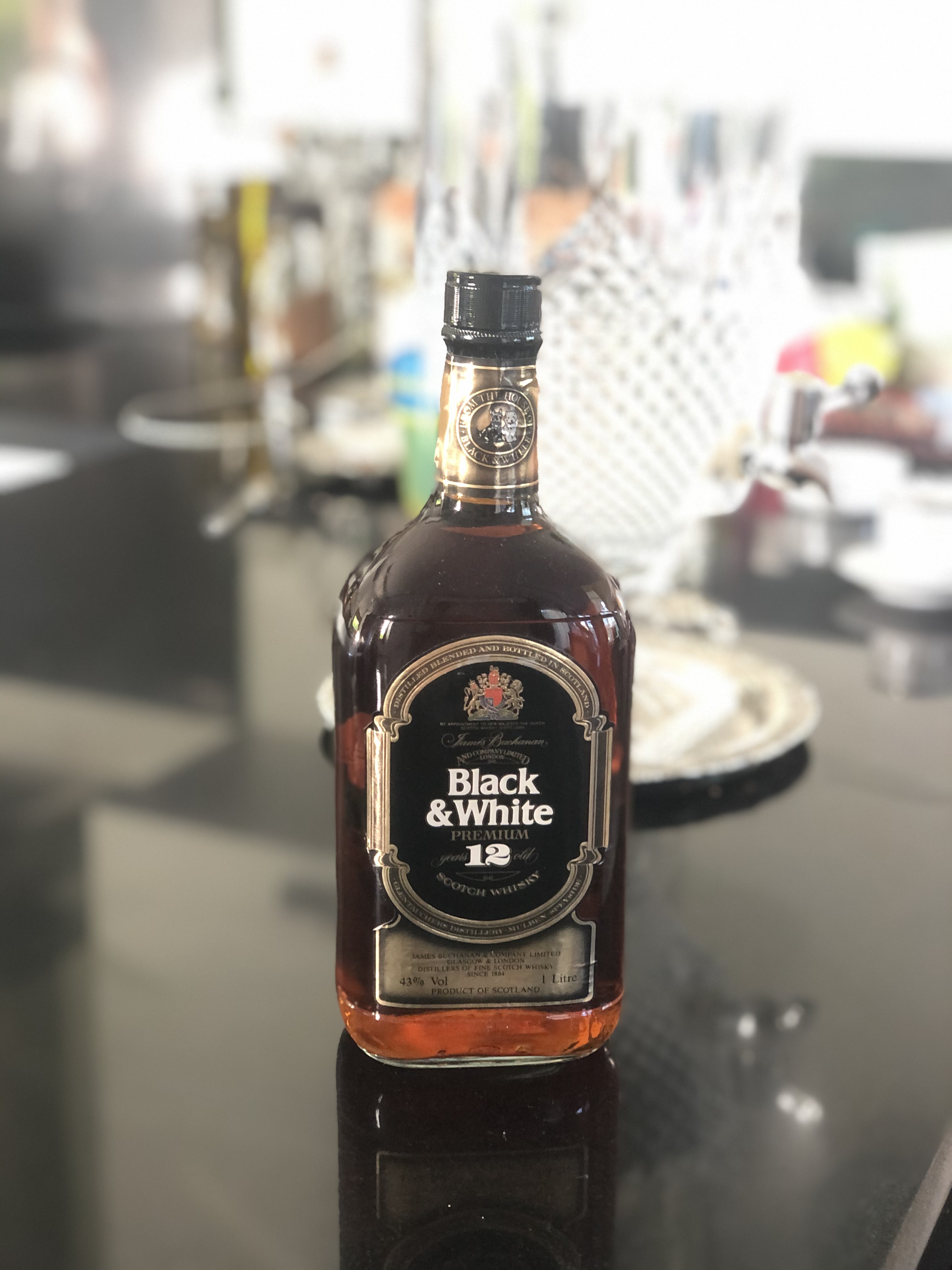 Black&White Scotch Whiskey