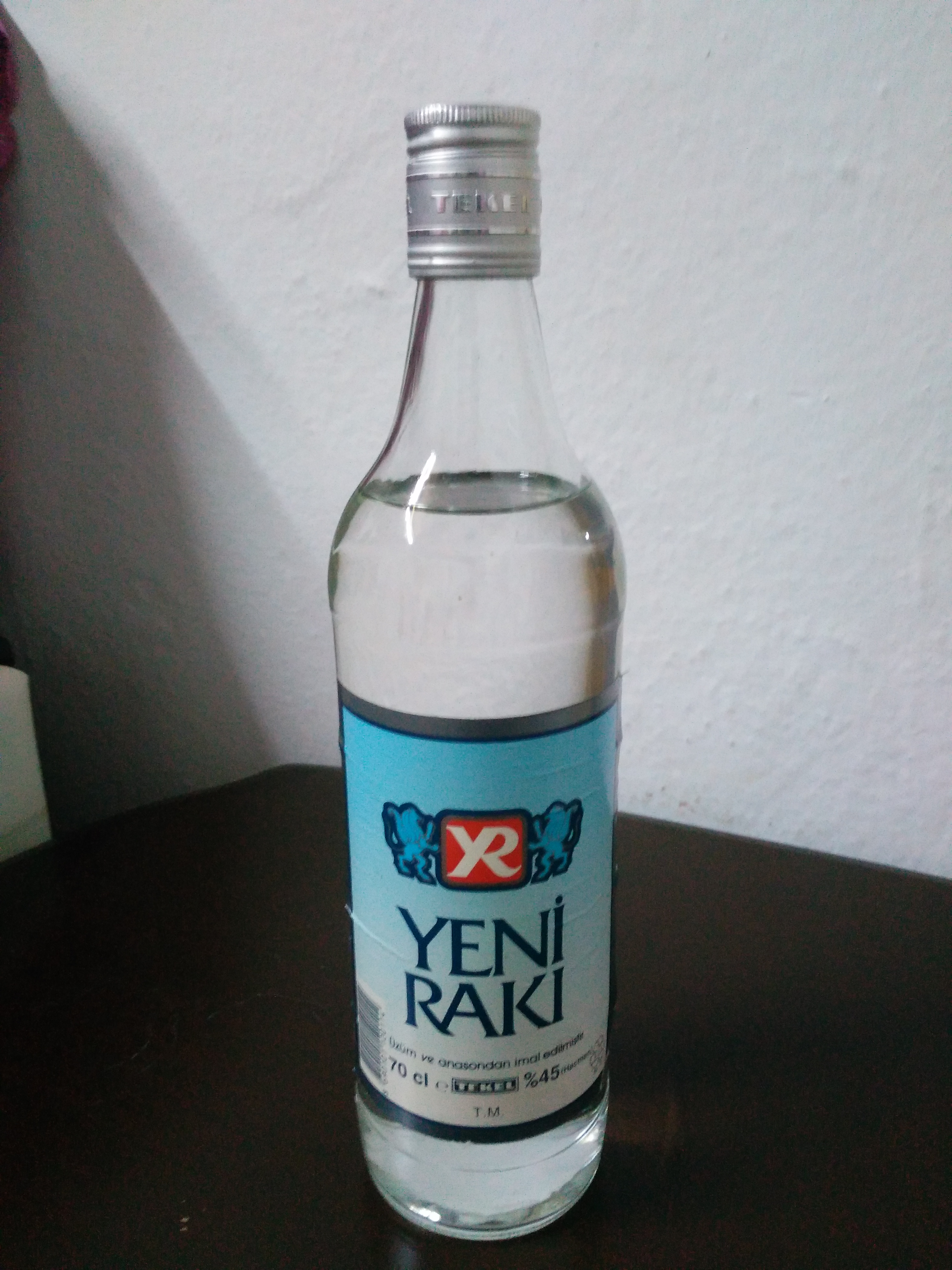 Hiç açılmamış yeni rakı eski lezzeti şimdi tatmak isteyenlere fiyat pazarlık payı var 05437426223