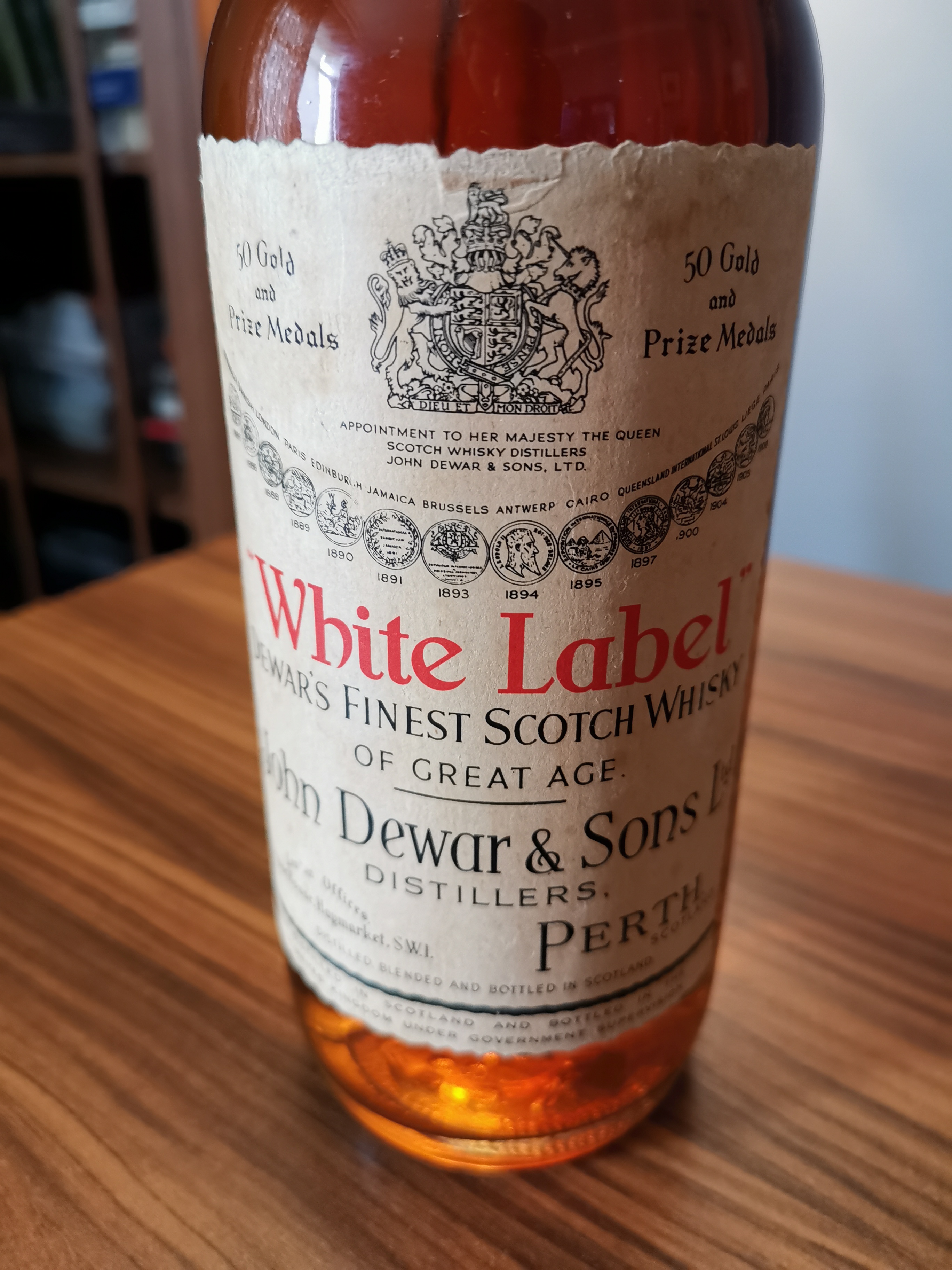 White Label Dewar's Finest Scotch Whisky 1960