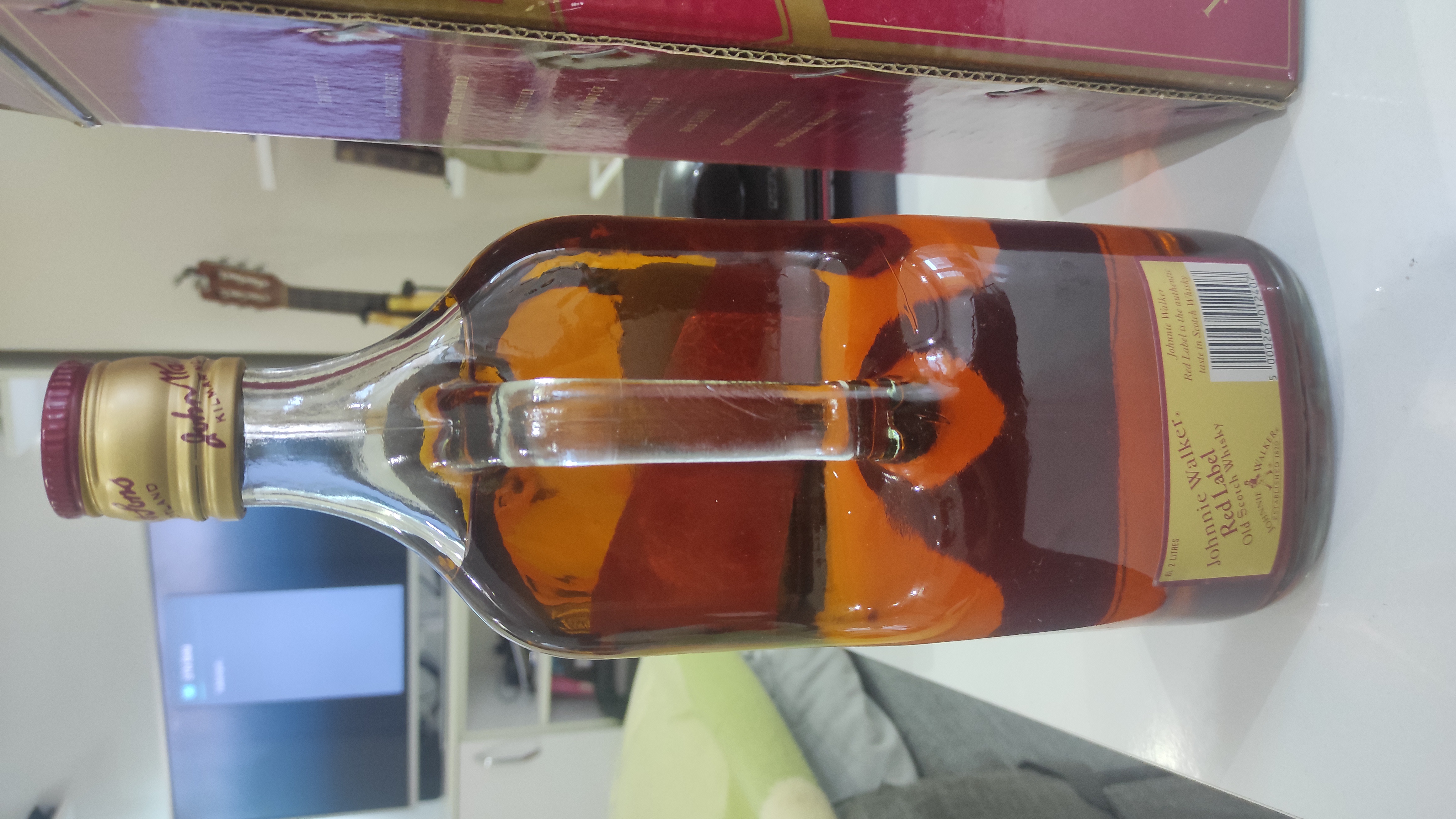 Johnny Walker Red Label 200cc 30 yıllık
