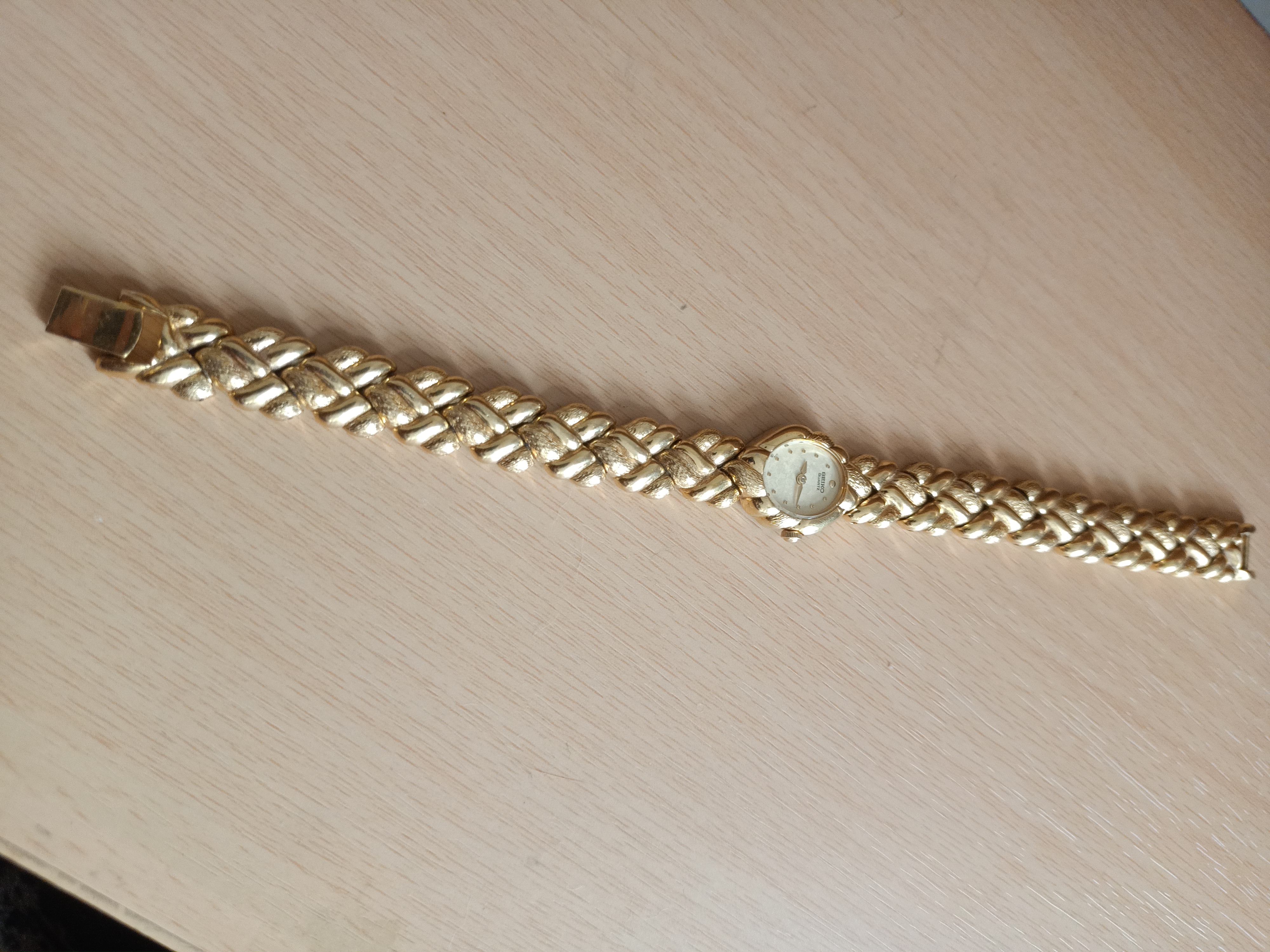 Seiko Base Metal Stainless Steel Back
