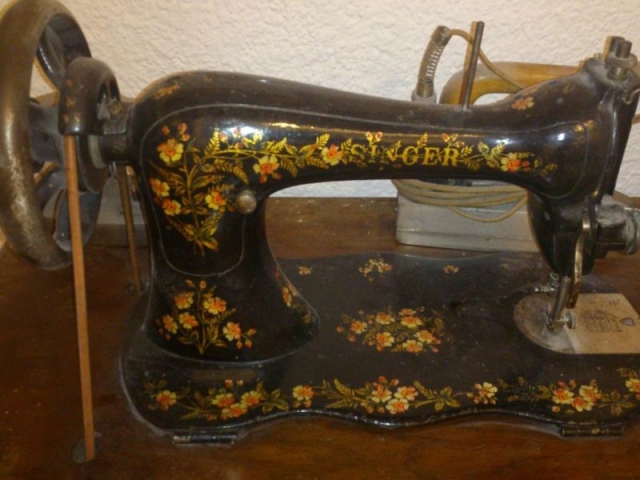 Singer Dikis Makinasi Antika 1876 model