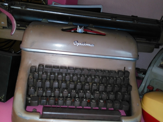 1944 lerden kalma daktilo