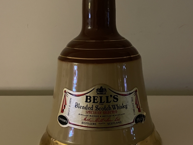 Bells Blended Scotch Whisky 1070's