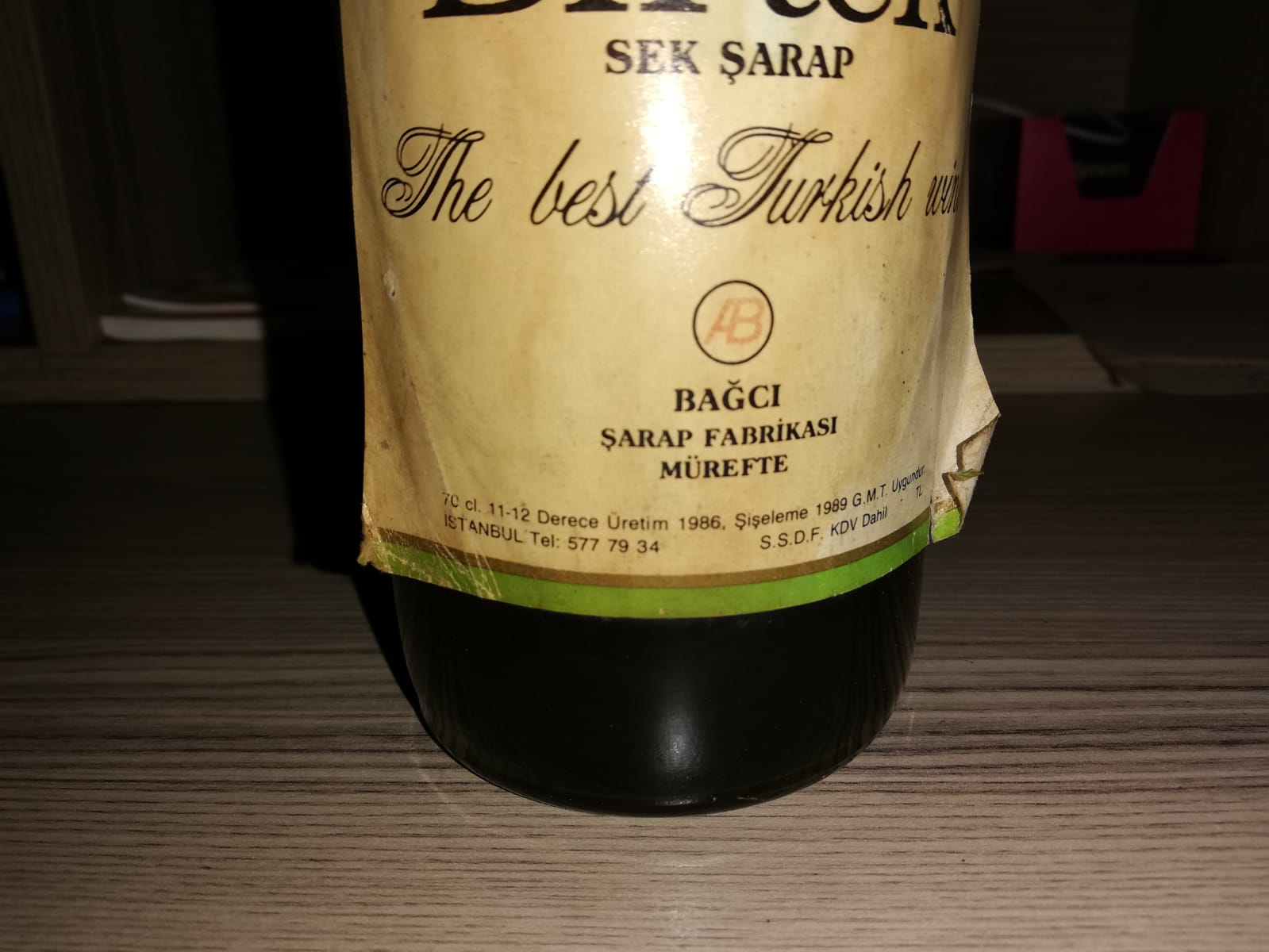BİRTEK SEK ŞARAP (1986)