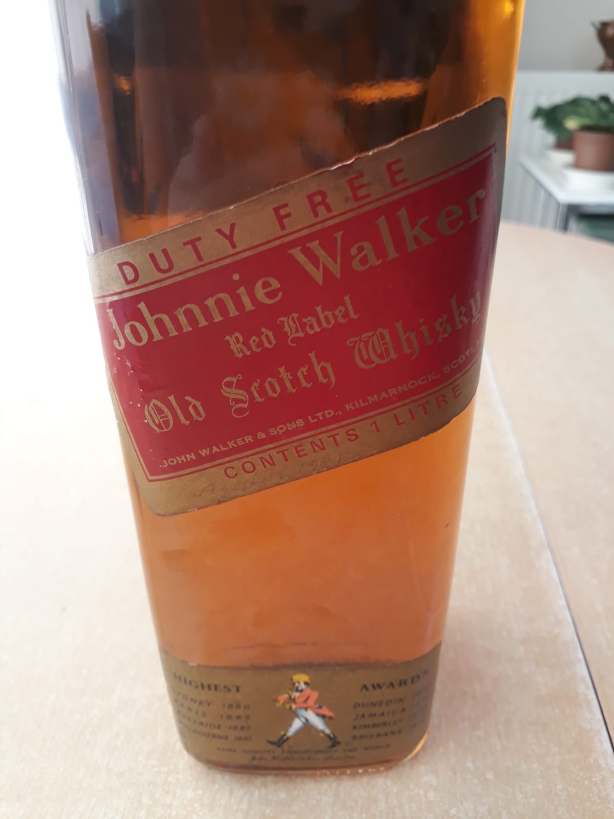 Jonnie Walker Red Label 45 yıllık